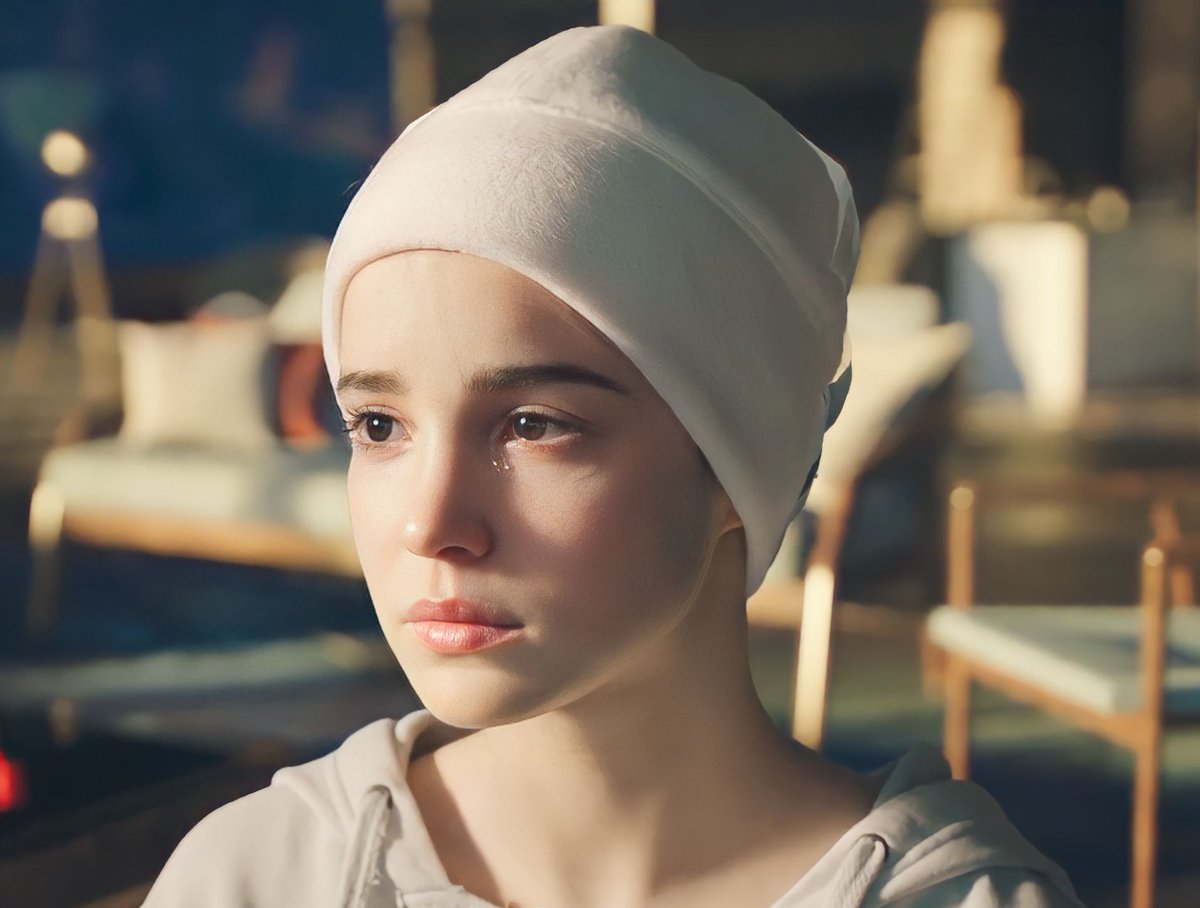baptistafiles's tweet photo. alba baptista in the new flite trailer https://t.co/SMuR2UVugz