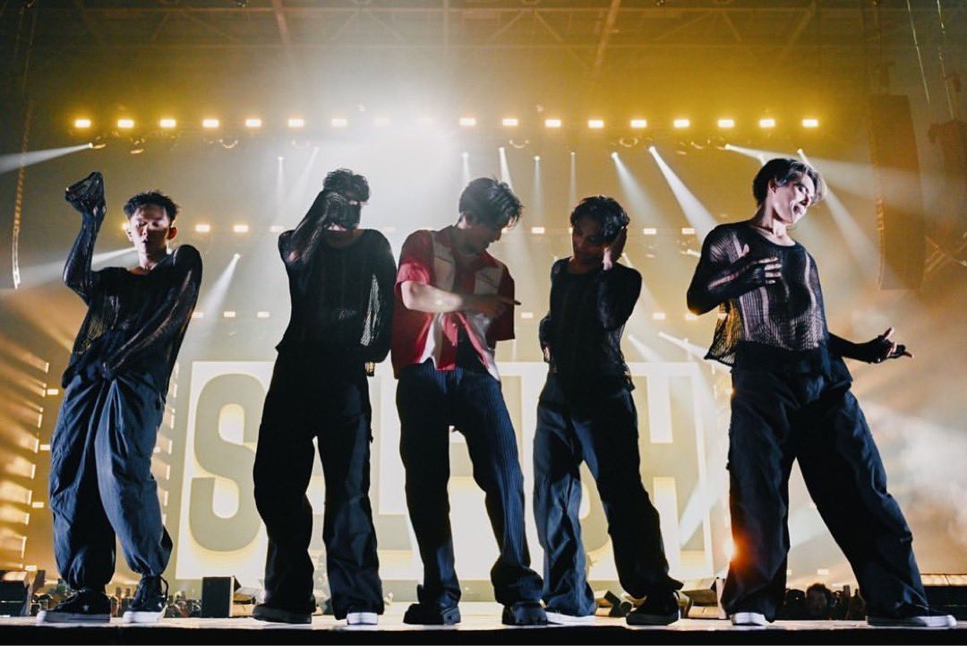 withyoumarktuan's tweet photo. 230510 B House Entertainment shares photos of Mark (1/2)

“Mark Tuan x B House Crew 
To perform a super fantastic show " Mark Tuan The Otherside Asia Tour 2023 " …”

https://t.co/jLPhEFgVZM

#theothersideAsiaTour 
#MarkTuan #Mark #마크 #段宜恩 
@marktuan @dnaofficial https://t.co/pZ9mLiN4ri