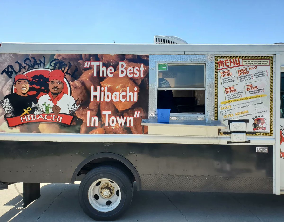 2KSchool's tweet photo. Day 2 of Staff Appreciation Week: "Our Staff is out of This World!"  It's "Terrestrial Tuesday" &amp; students gave the staff compliments. Lunch was catered by @BlasianGrill food truck and it was dee-licious! 
#2kschool #OneoftheBest #OurStaffIsOutOfThisWorld #StaffAppreciationWeek23 https://t.co/GzD7AYqbW0