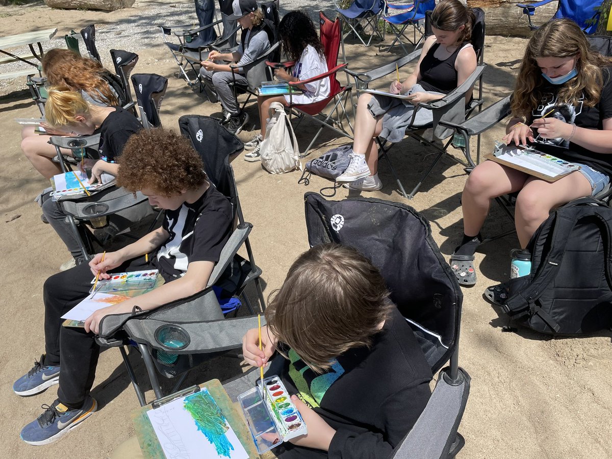 cpsmyers's tweet image. Place Based learning uses all subjects. Today we used math, reading, observation, deductive reasoning, content clues, historic dates/events, listening skills, movement, and made hypothesis about the world around us. #pbl