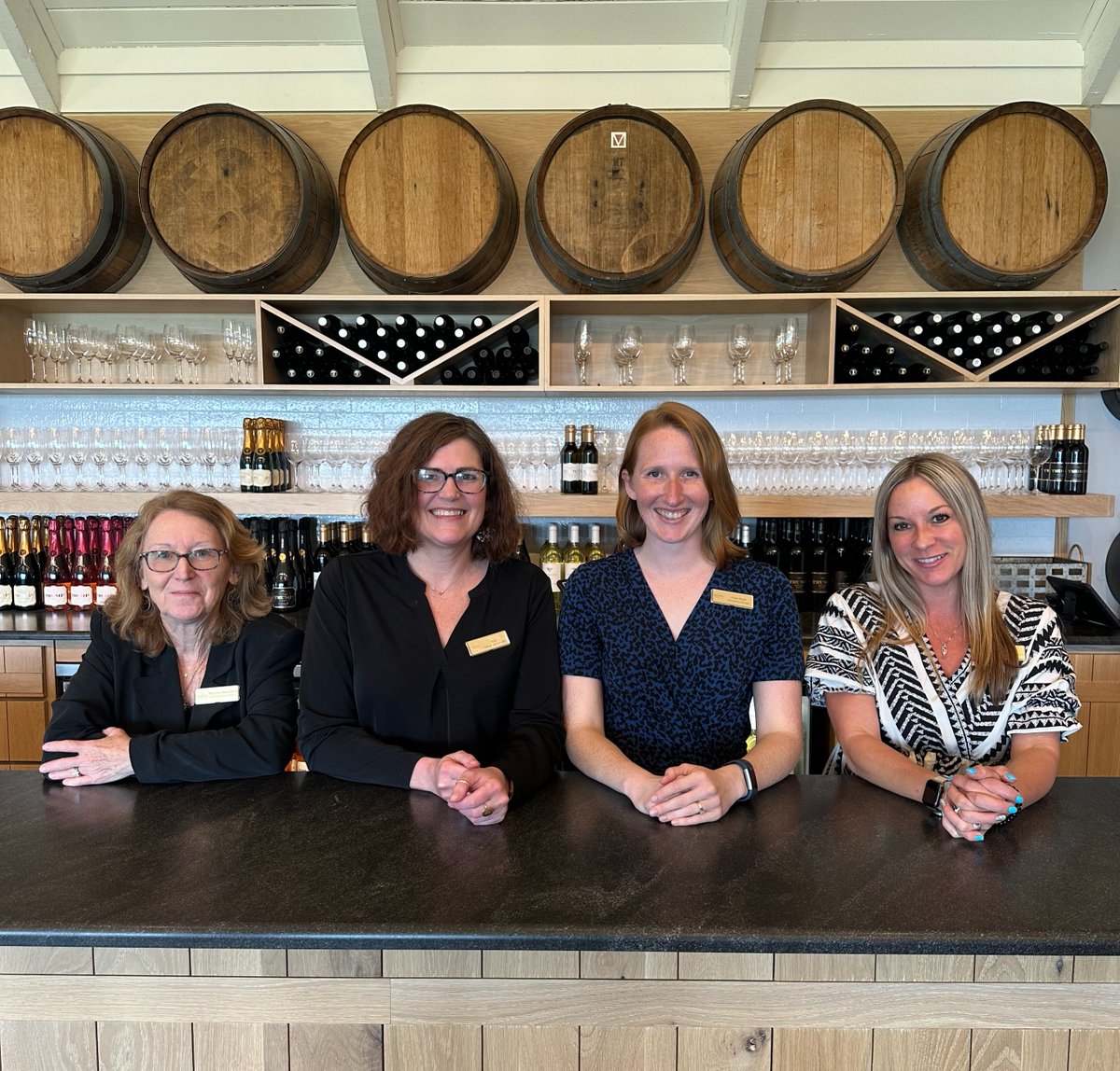 trumpwinery's tweet photo. Happy #HospitalityWeek to our incredible guest-facing staff!
Your tireless efforts in providing each guest with a memorable experience, be it at the Tasting Room or Albemarle Estate, never go unnoticed. We are grateful for all that you do!
#TrumpWinery #NeverSettle https://t.co/j6BeZ1KoZy