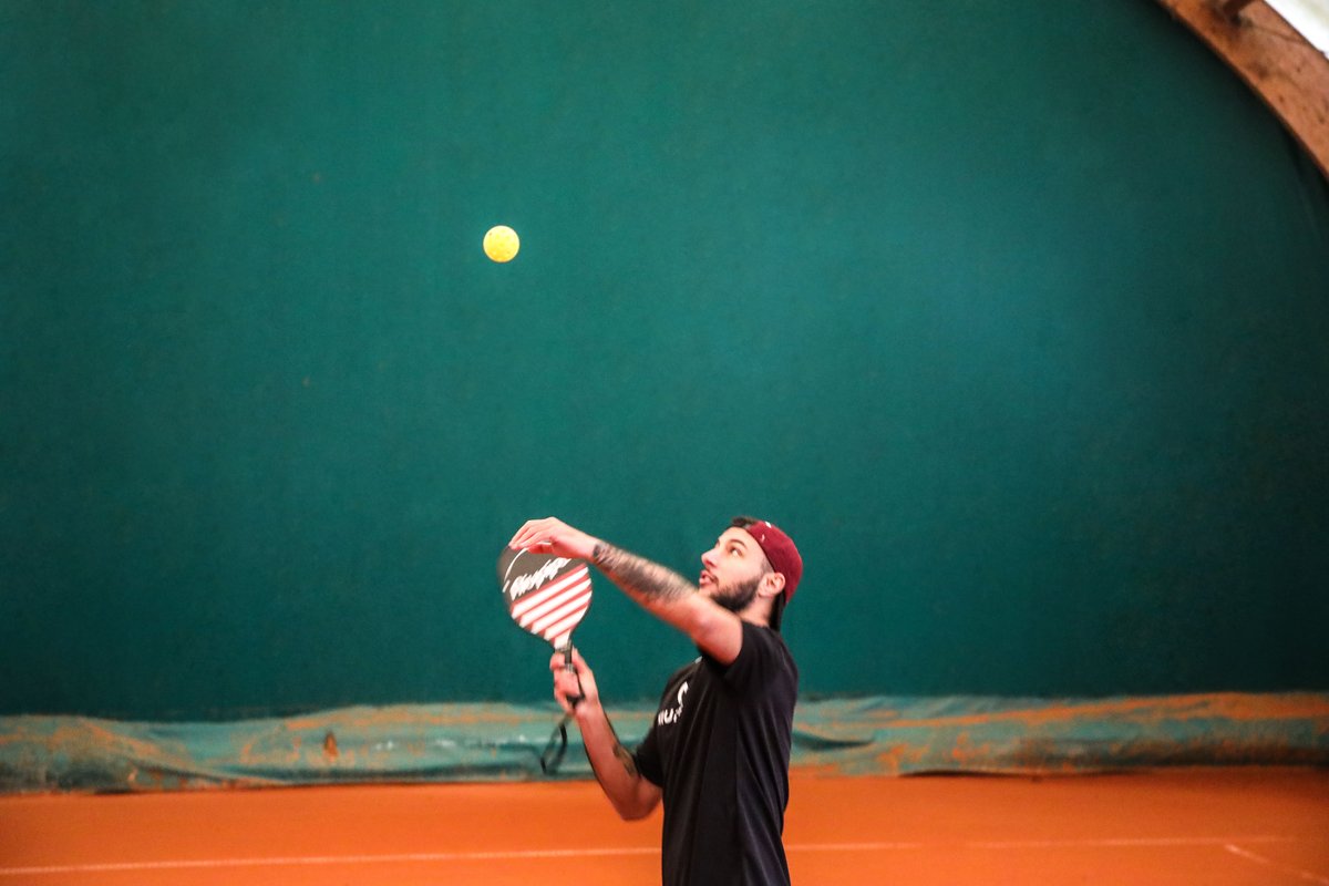 🎾  Pickled  - When a team scores zero points in a whole game. “You’ve been pickled” 

What other slang do you know? Let us know in the comment section.

bit.ly/3NTcsBr ⬅️ 

#niupipo #niupipofamily #pickleball #slang