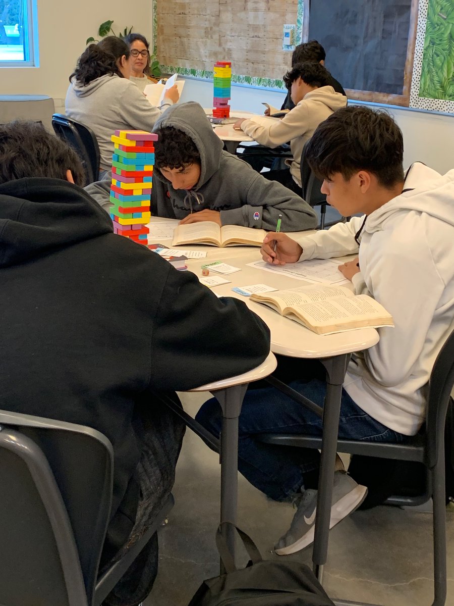 Montclair High School Library tweet media