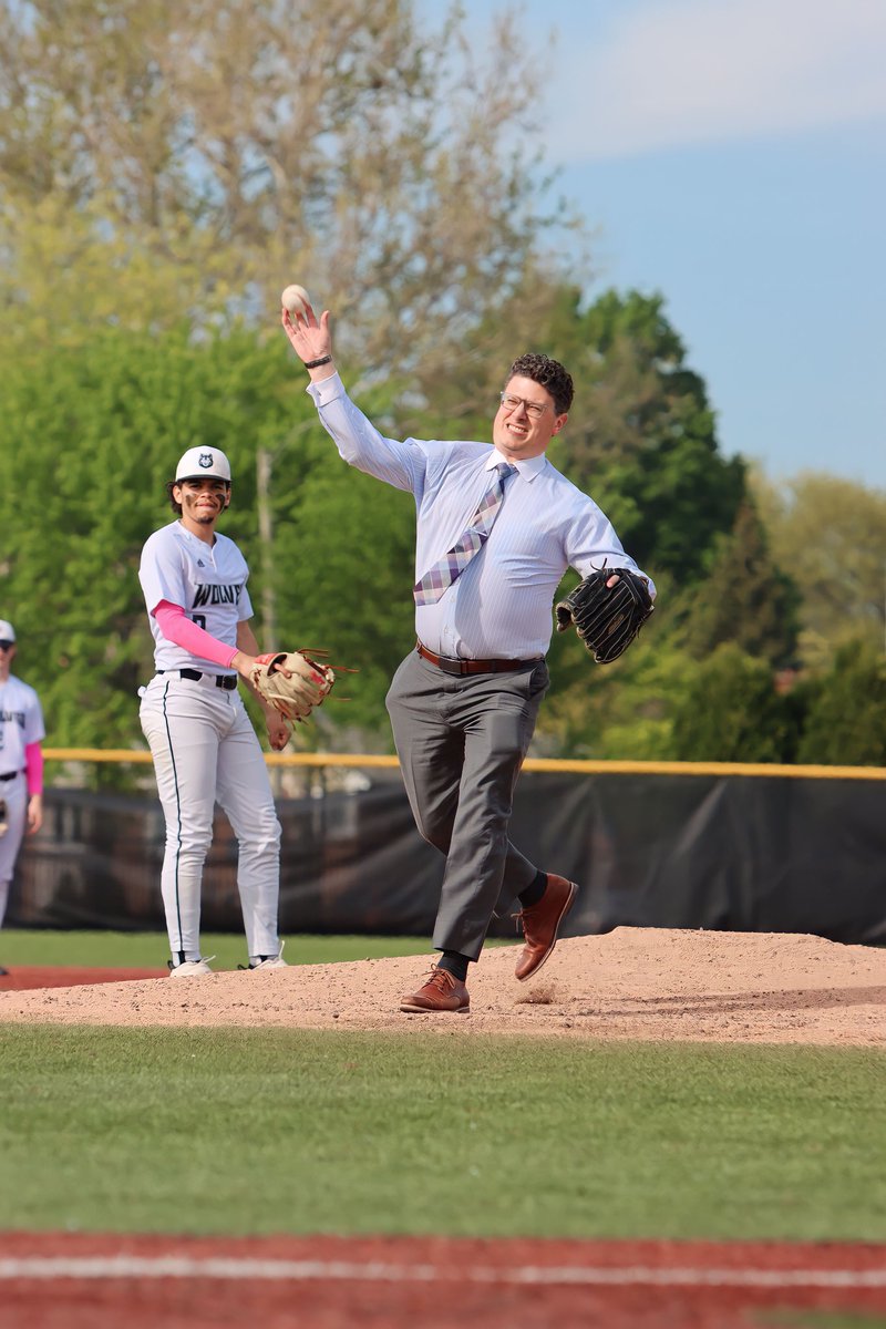 J. Burns 🎥 tweet media