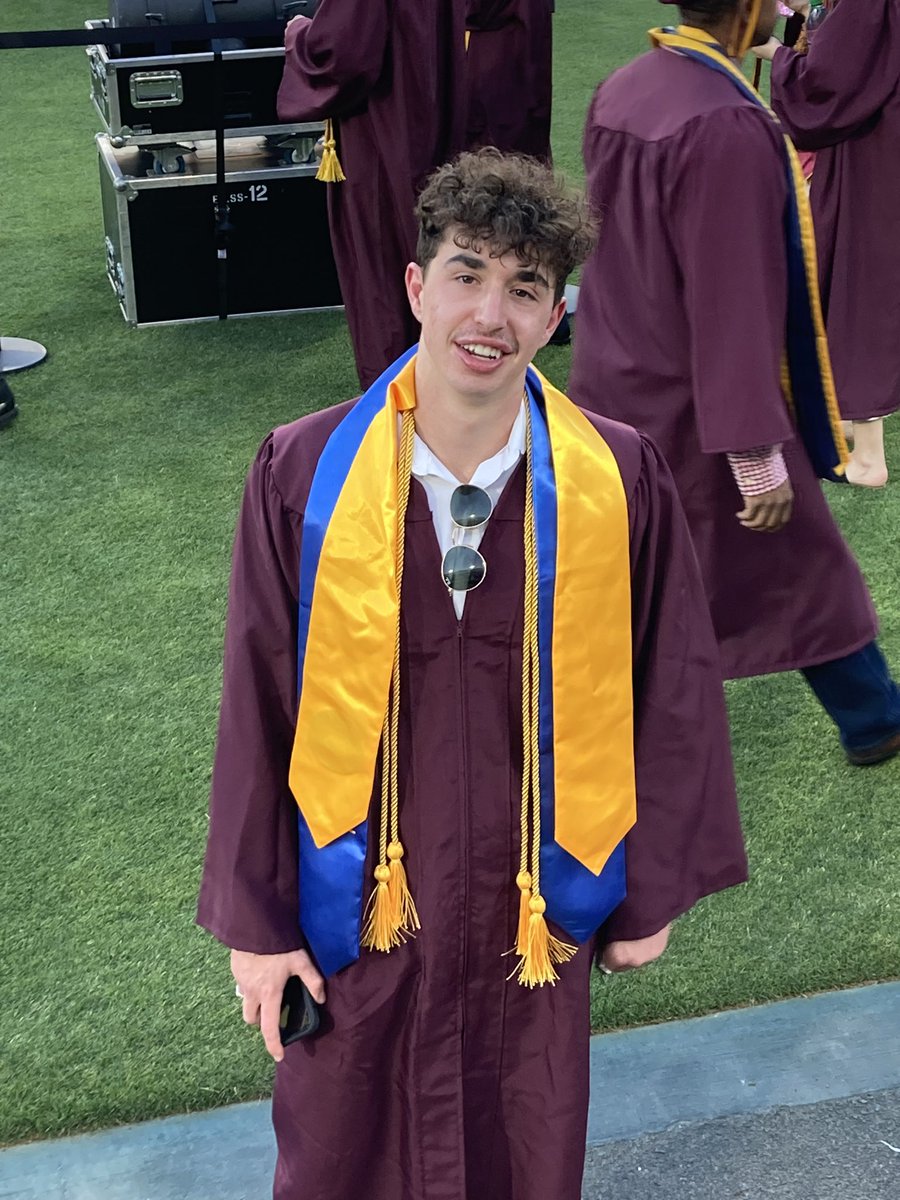 Bruce LeVine tweet media