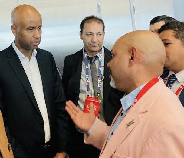 Chefsuman's tweet image. Having a conversation with Canada’s Minister of Housing, Diversity &amp;amp; Inclusion, @HonAhmedHussen . Conversation around how people of colour are severely negatively impacted with #foodinsecurity @ #housinginsecurity . We need #Canada to step up. Thank you Minister for indulging