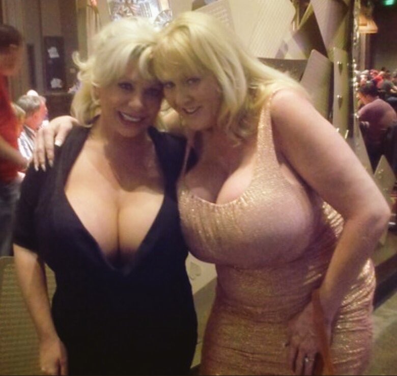 Kayla Kleevage⭐️⭐️⭐️⭐️⭐️ on Twitter: "Me and @claudia_marie the night I