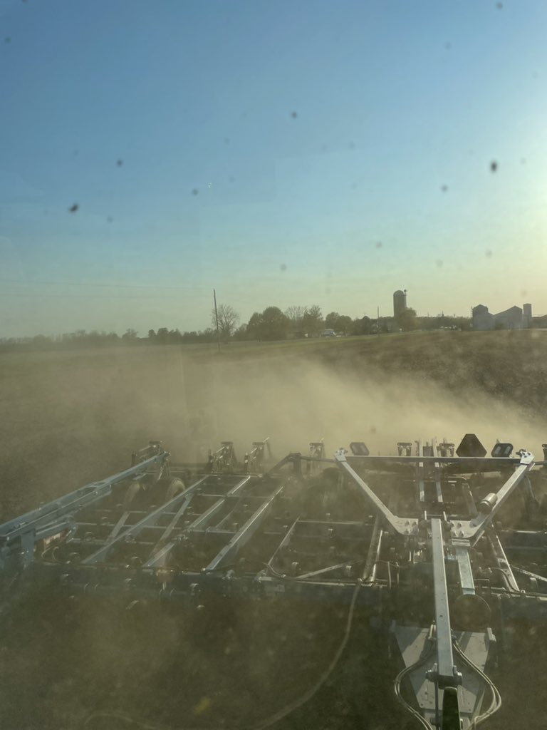 RSHFarms's tweet photo. Well I guess we'll start playing in the sandboxes! https://t.co/afwyreJ8kg