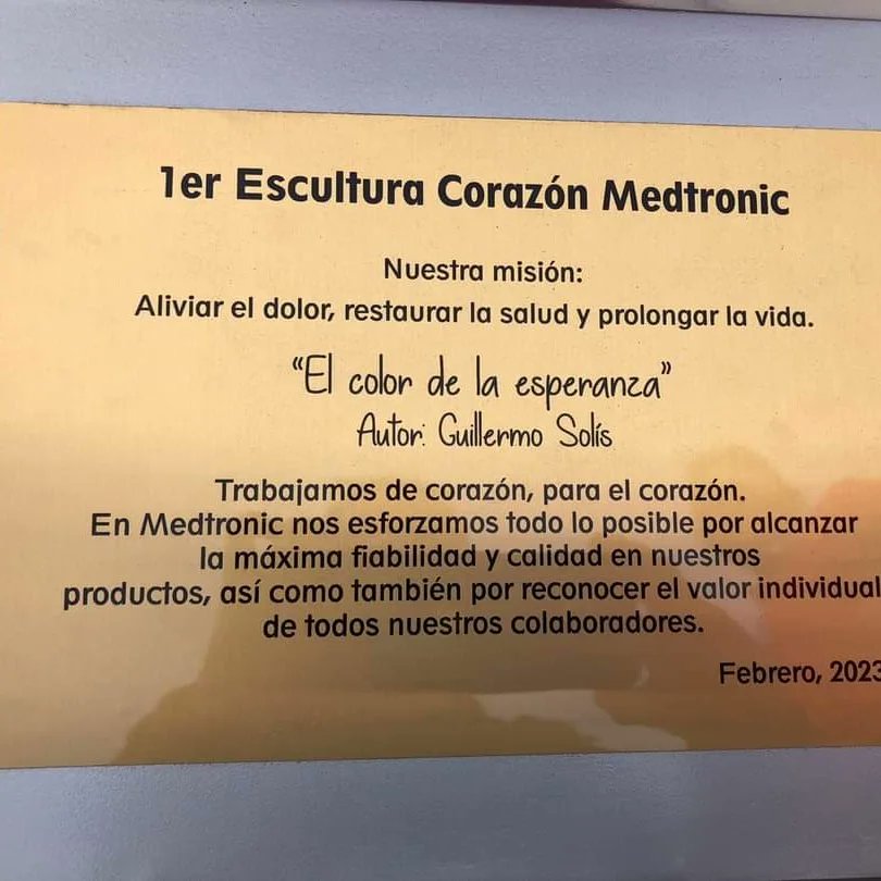 memosoliss's tweet photo. Primera escultura de corazón MEDTRONIC en Empalme Sonora #heart #corazon #sculpture #escultura #fiberglass #fibradevidrio #medtronicEmpalme #artist #artista #kraneocustompaint https://t.co/thWnbs2xul