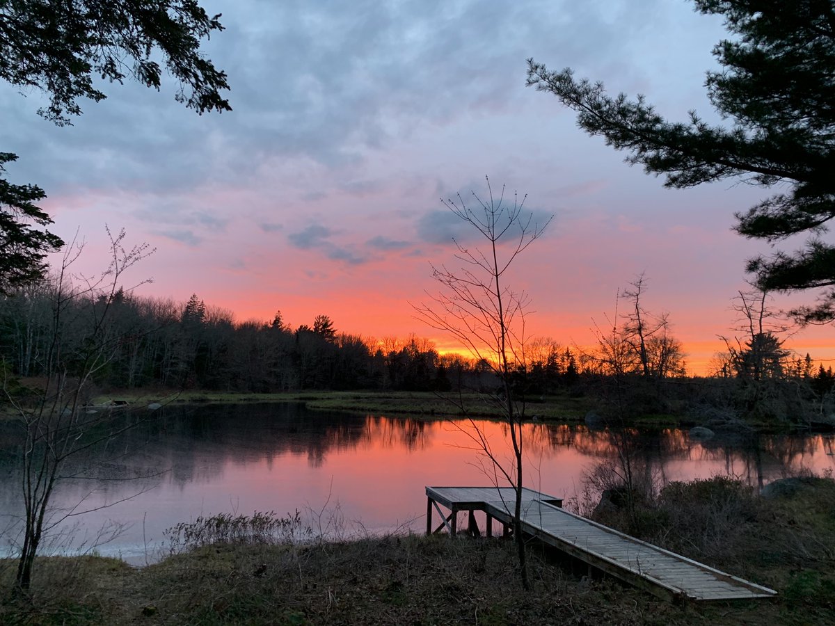 We are grateful to Mother Nature for incredible moments like these ❤️ #TroutPointLodge #NoFilter 
#Sunset #explorens #explorenovascotia #novascotia #visitnovascotia