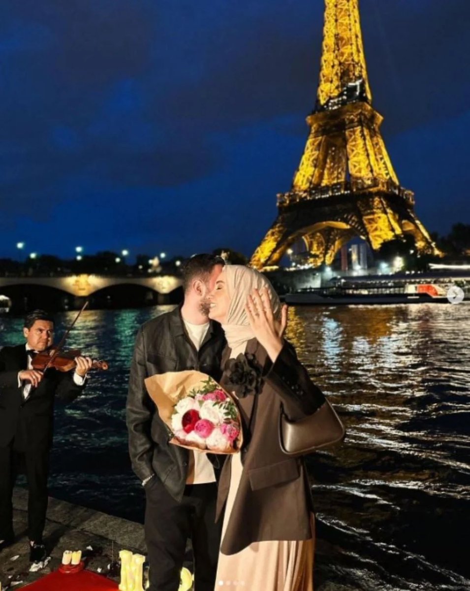 Batı karşıtlığı ile ön plana çıkan AK Partili fenomen Sena Sever Paris’te nişanlanmış 😁