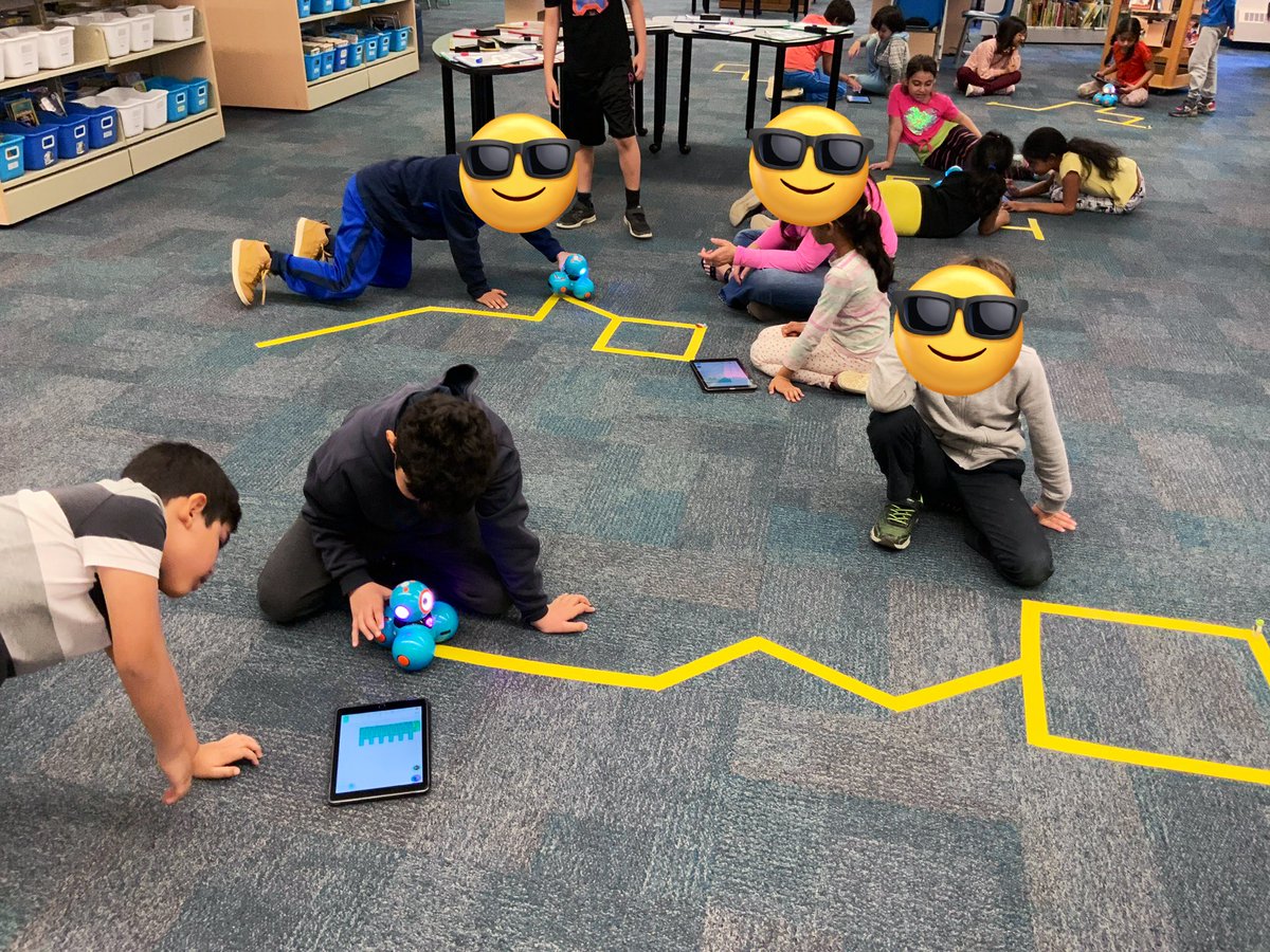 kindyfriends's tweet image. Grade 3’s solving real life problems with robots and code. “If miners were trapped, how could we use robots to get them supplies to survive until humans could get to them”. Amazing team work, problem solving and perseverance! @ThornwoodPS #codetolearn