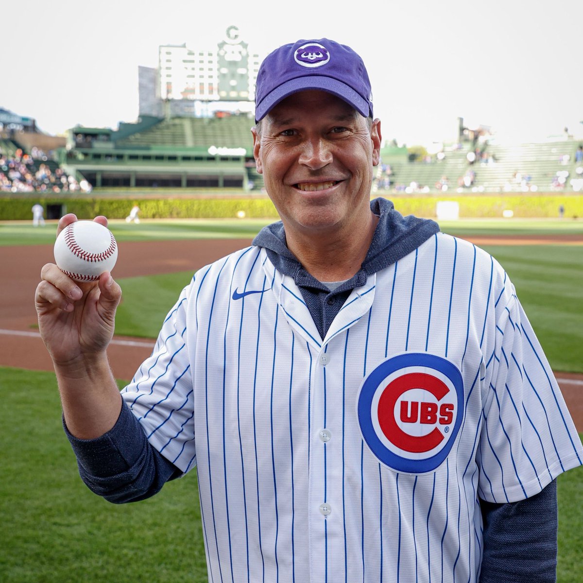 NUMensBball's tweet photo. Now pitching for the @Cubs, RHP Chris Collins. https://t.co/Rtz4F3MawY