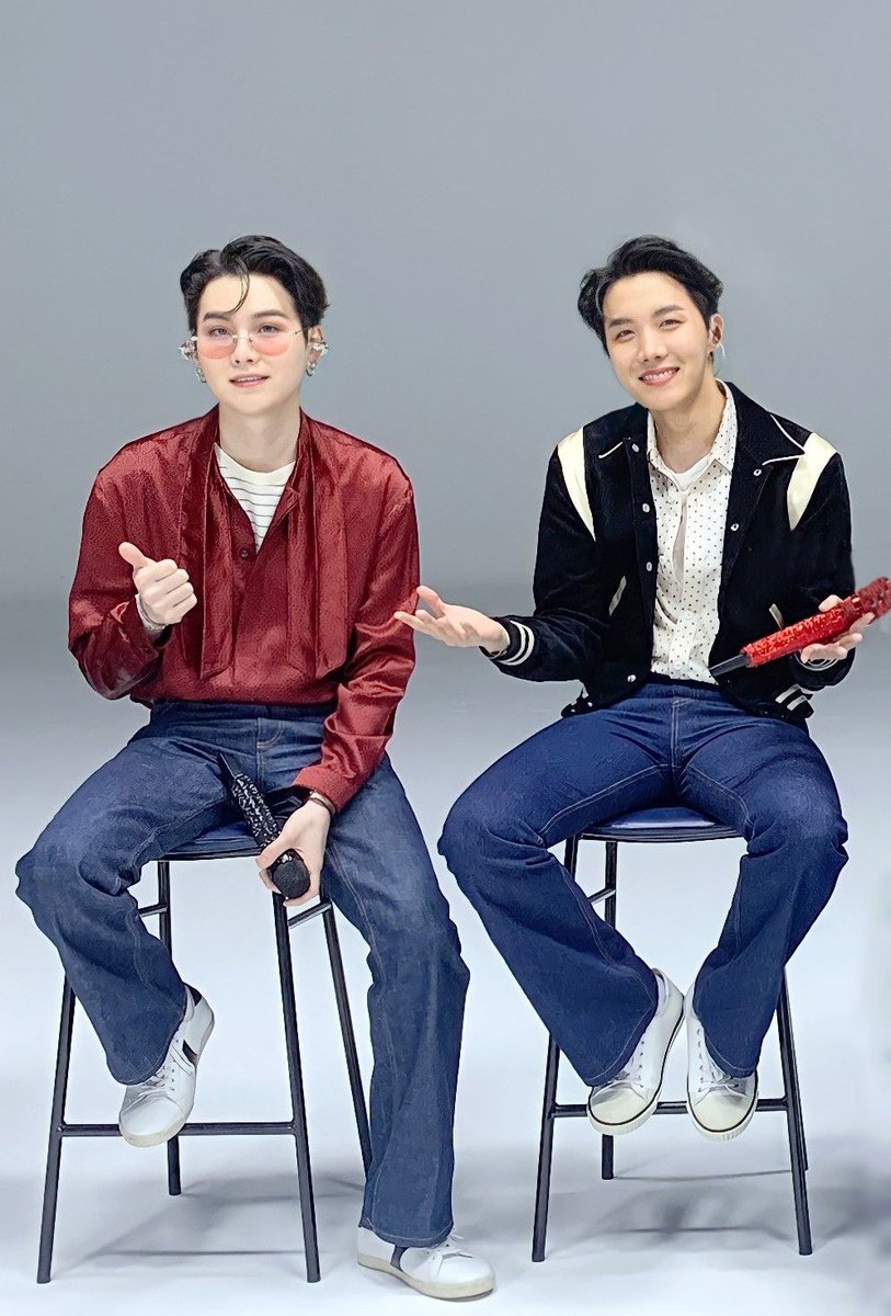 kiss_seven7's tweet image. — ¡¡¡ANUNCIO SORPRESA ARMY!!!

Para celebrar el décimo (10) aniversario de BTS, los documentales en solitario de #JHOPE &amp;amp; #SUGA estarán disponibles en los cines de todo el mundo a partir del sábado 17 de junio. ¡Esto solo por tiempo limitado!. [+]