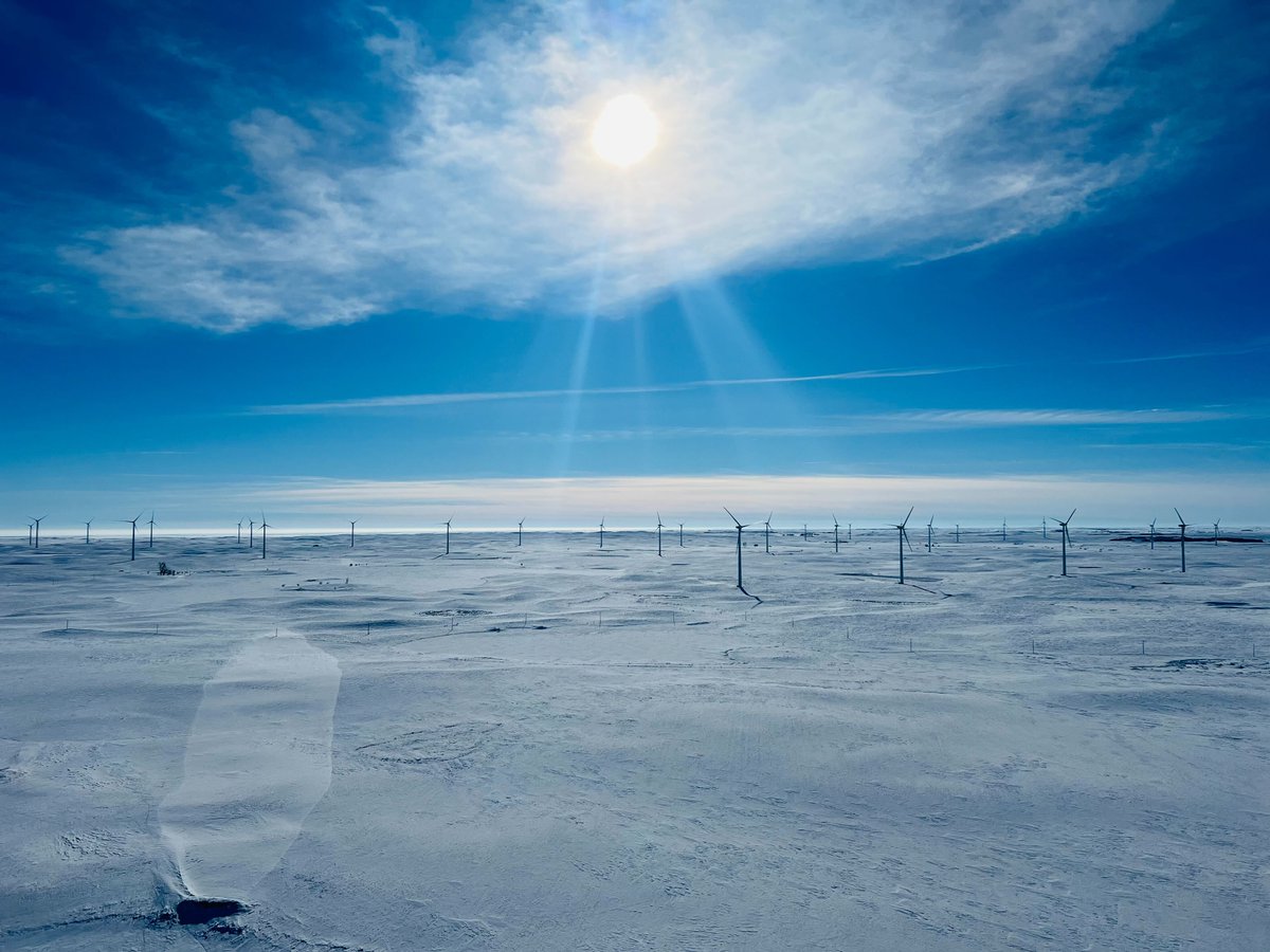 Today's photo of the day is from MM! (Don't build snowmen if you have any ideas for that, it'll just collapse :^) )

#GeminiEnergyServices #Gemini #Wind #RenewableEnergy #Sky #Clouds #JK #Snow #Tatanka #Montana #NorthUS #USA #TetraTech #Blue #Weather #Turbines #WindTurbines