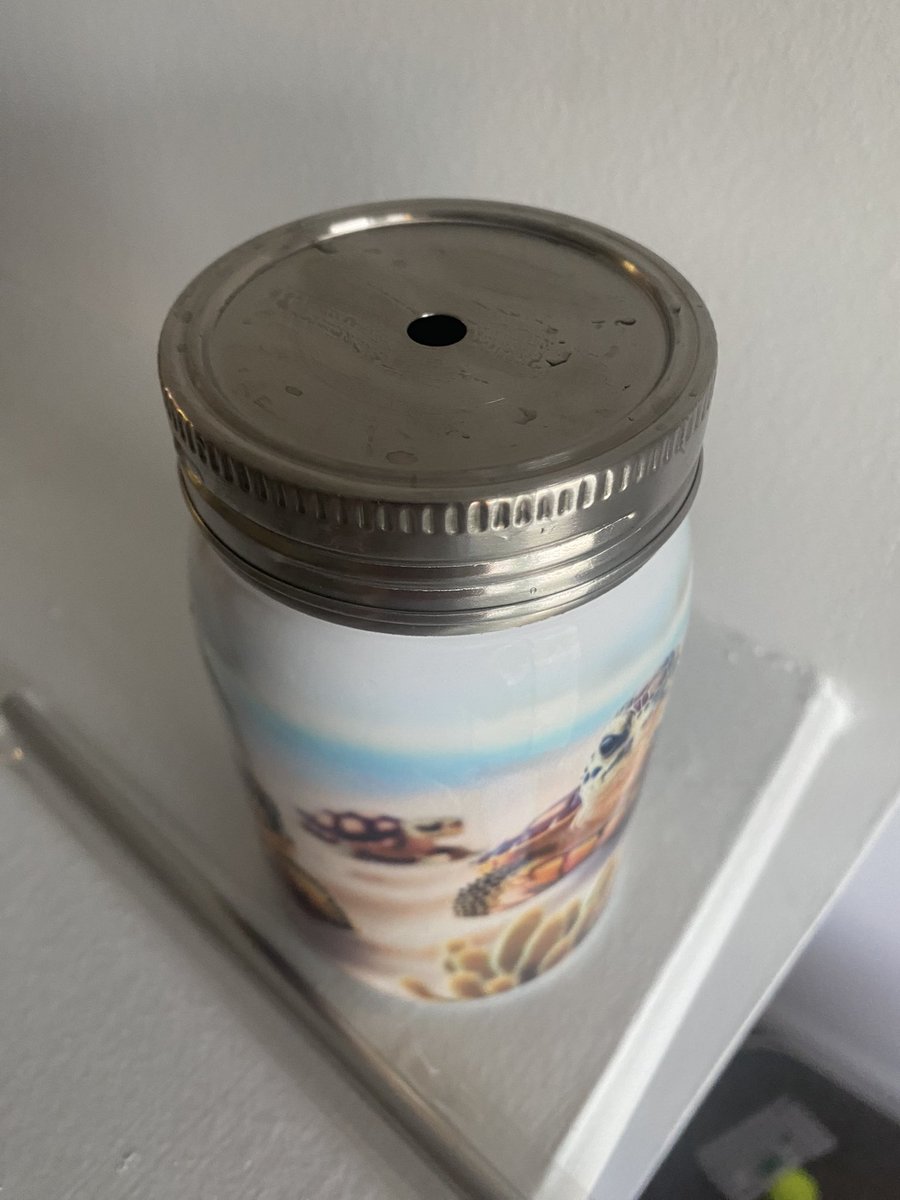 mamahowdy2306's tweet photo. This is a 17oz metal cup with a metal straw! *almost* any design you can think of can go on this cup! $18 🙂 #handmade #shopsmall #personalizedcup #turtlecup #seaturtle #turtle https://t.co/DJp9uU0knP