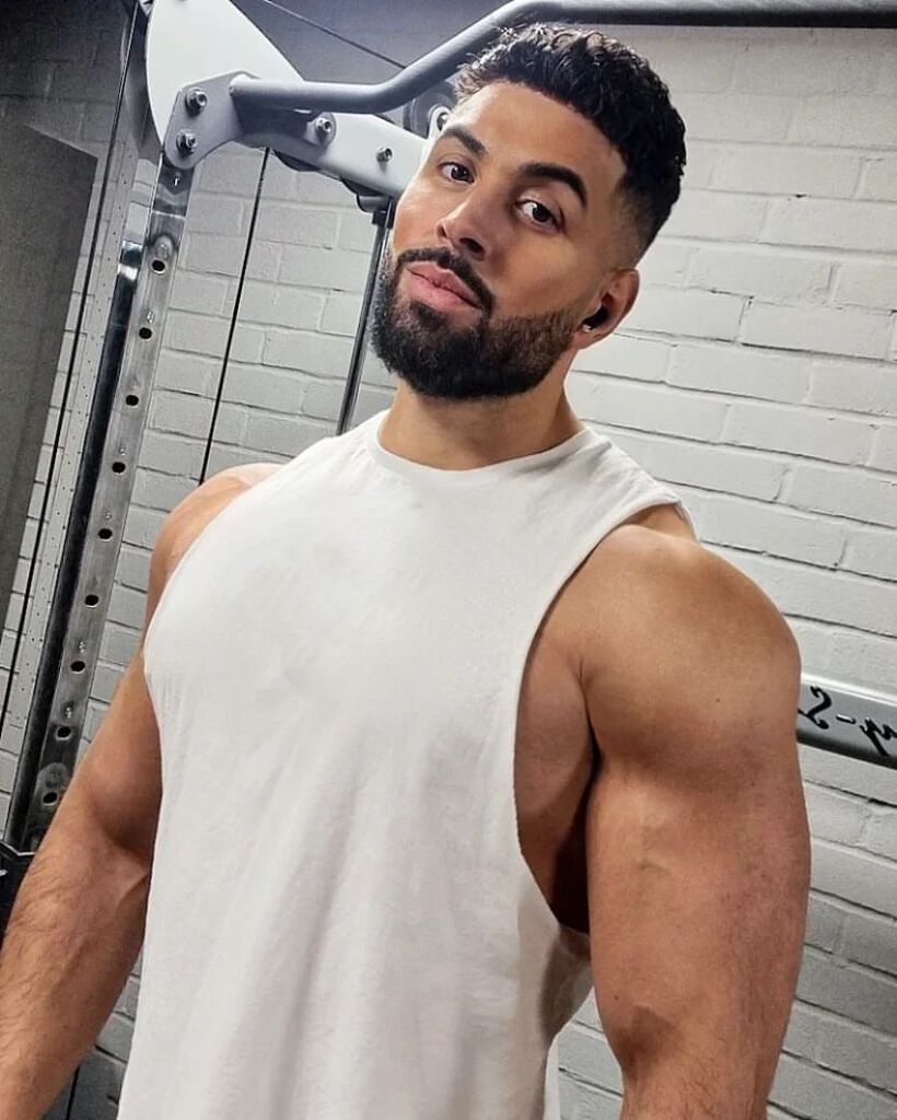 dailycuteboy's tweet photo. dailycuteboy @tumblr (full pic: https://t.co/o0cEtVK385) https://t.co/QtNapG1NH2
