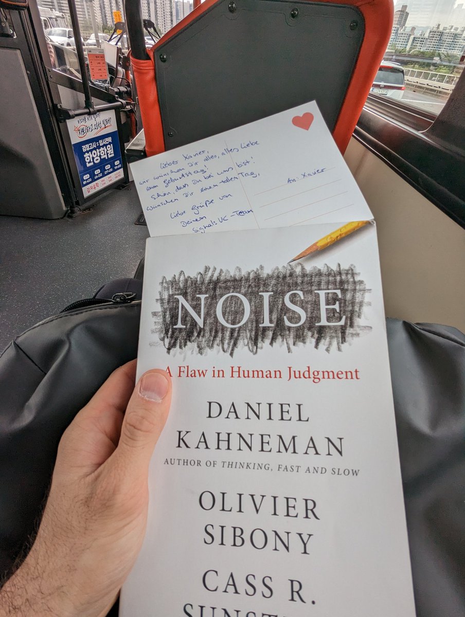 Finally got the time to read @signalsvc 's bday present... From last year! A #book and its #wisdom is always a good present :-) #commutingtowork in #Seoul #danielkahneman #noise #unconsciousbias