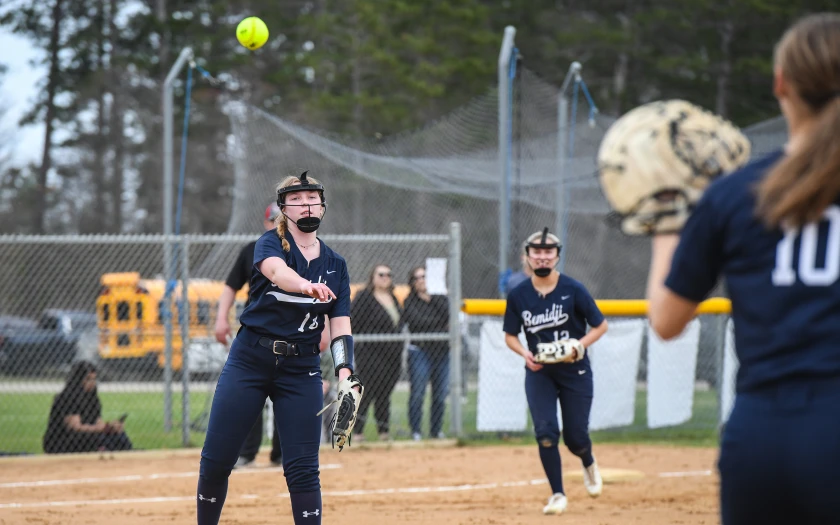 BemidjiSports's tweet photo. SOFTBALL: Timely hits lift Lumberjacks to doubleheader split with Duluth East https://t.co/BS5eLRmQLZ https://t.co/Rc5vZF3uGl