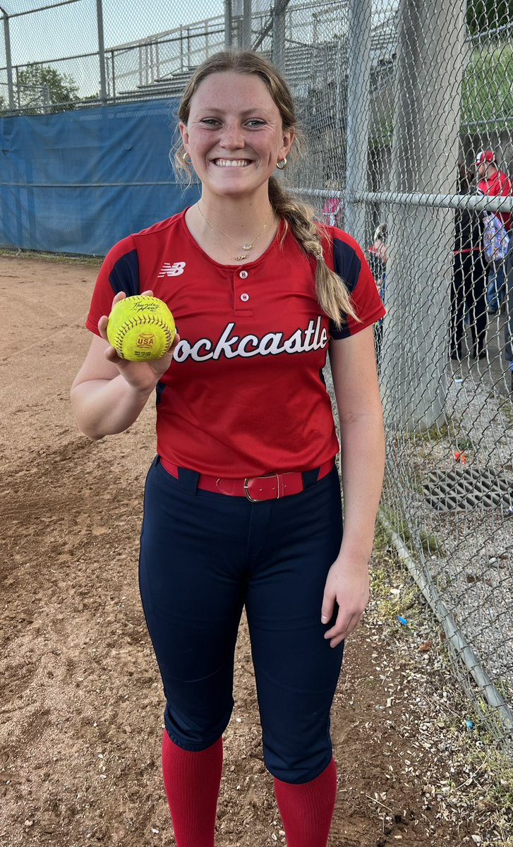 statmanchad's tweet photo. 🚀🥎FINAL SCORE🥎🚀

@RockSoftballKY 8
Jackson Co. 1

@havenking_ with a HR in the ⬇️1.

@KatieDenham6 tosses 5Ks.

Seven Lady Rockets collected 2 hits.

King &amp; @ella_bussell with 2RBI each.🥎🚀

@12thSports @BoysGirls13th @SportsatTheRock @JohnLoweWYMT @NateInSports @ChadBlue83 https://t.co/PZtyD7LZqU