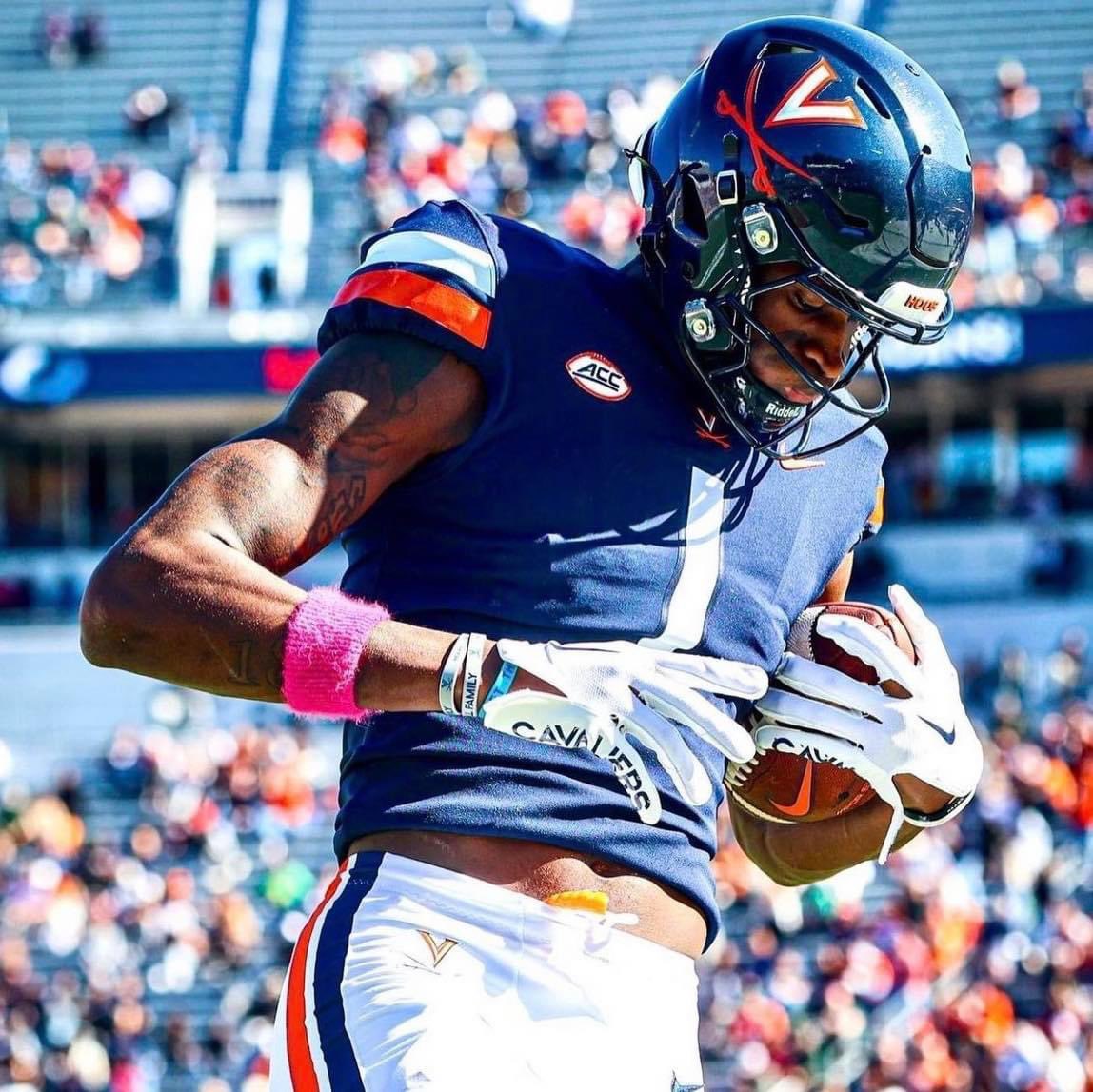 AleoSmith06's tweet image. Man I’m hurting right now. My first football son. Just thinking about the news you were about to break and how we were going to celebrate your homecoming! 💔🐔 

#LLVEL 🕊