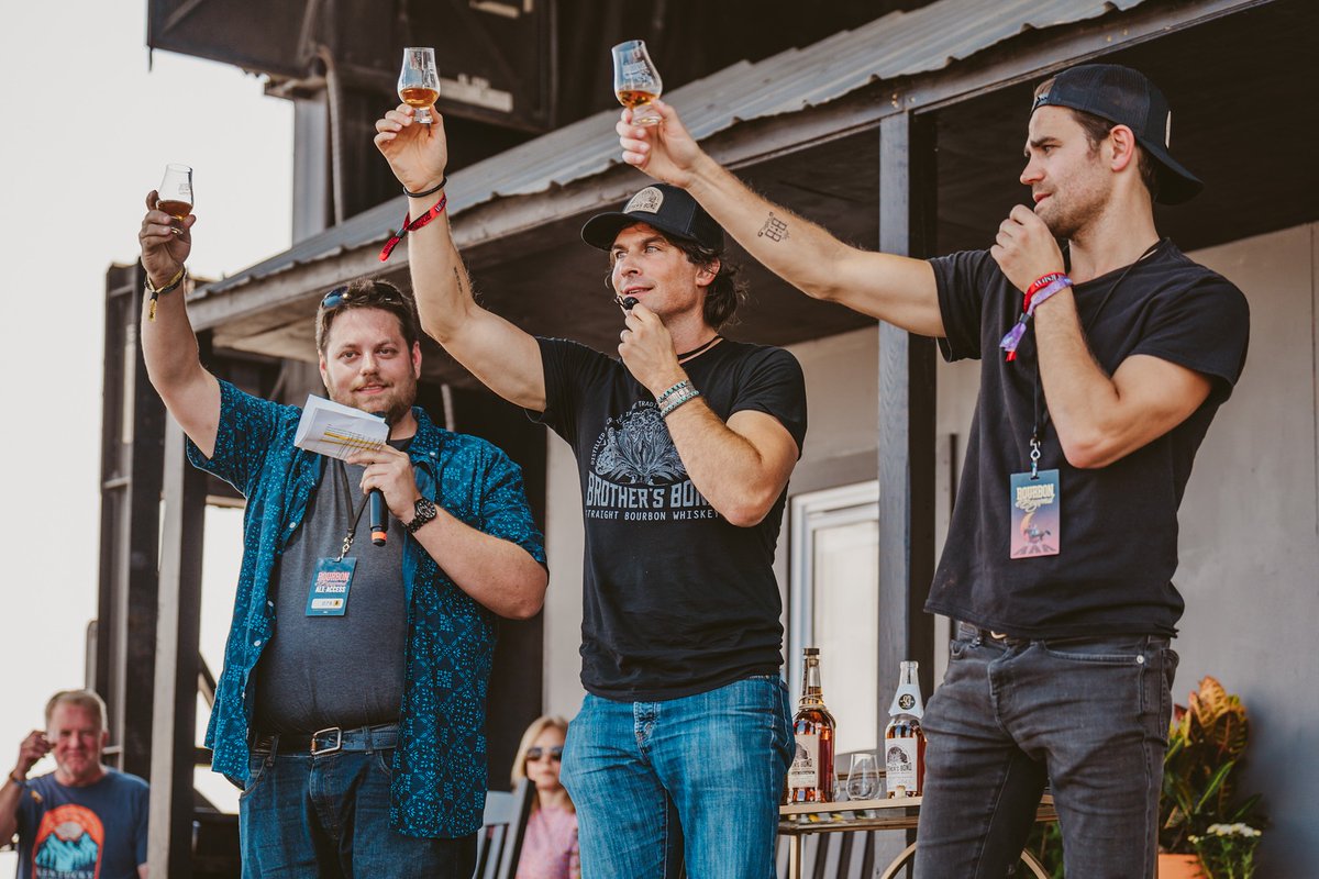 Would you cheers with <a href="/iansomerhalder/">Ian Somerhalder</a> and <a href="/paulwesley/">Paul Wesley</a>? 🥂