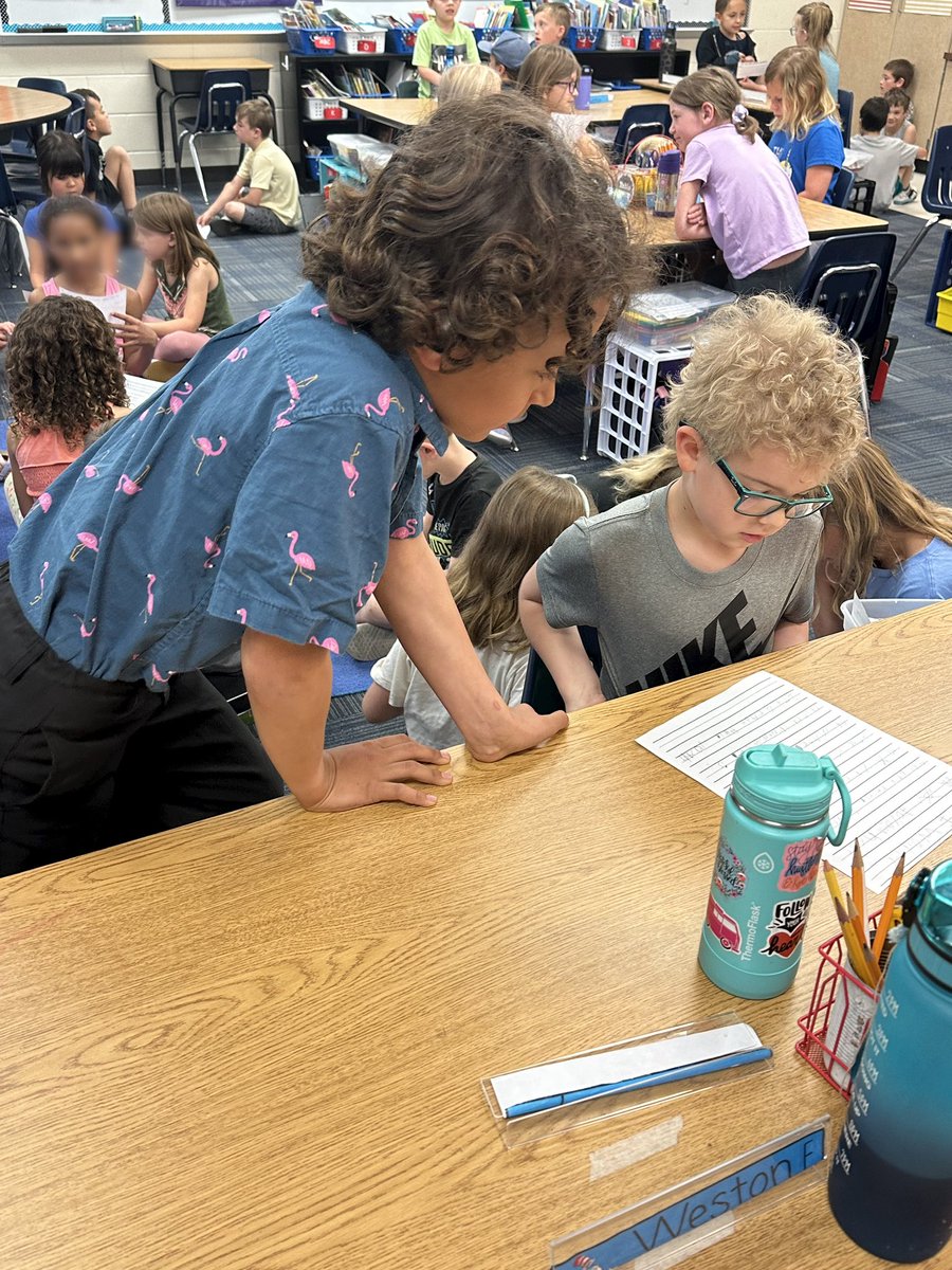 Ness131's tweet photo. From learning from the experts to being the experts.   These first graders loved asking and answering questions with 2nd and Kdg about next year! #lsr7 https://t.co/bIx2tsGE1k