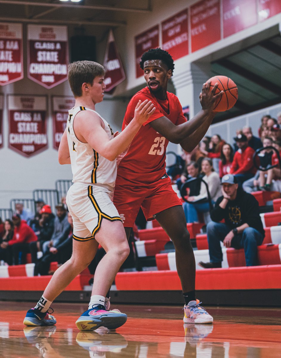 The MBCA welcomes 2025 Abu Keita, 6'5", Benilde-St. Margaret's, as MBCA 2023 June DI Showcase invite registrant; June 16-17 at Hopkins High School.