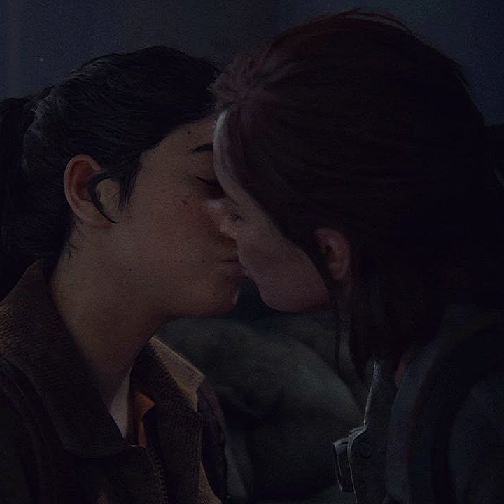 elliewatchbken's tweet photo. im never gonna get over the fact that they are holding hands here https://t.co/0Sx3snHbqr
