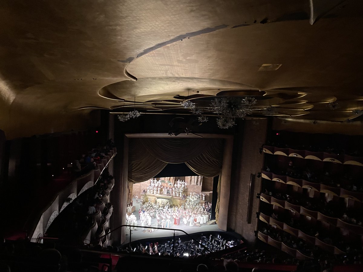 More thoughts about the <a href="/MetOpera/">Metropolitan Opera</a>'s Aida: operatattler.typepad.com/opera/2023/05/…