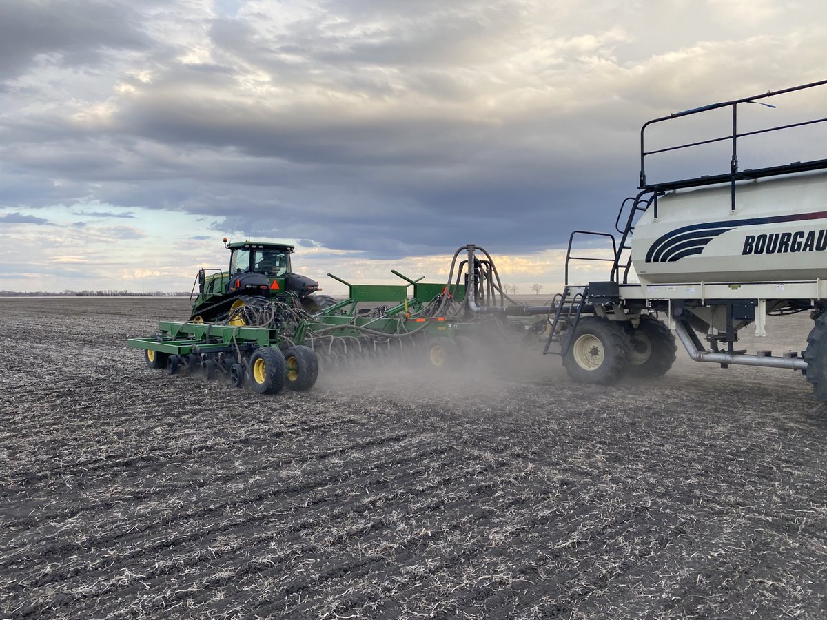 agassizmur1's tweet photo. So it begins for @AgassizSeedFarm! Seeding Rowyn wheat near sperling MB into ideal conditions. New update on @PrecisionPlant #seederforce airdrill working well. @AllianceSeed @NValleyP2 https://t.co/ARk1tAWycN