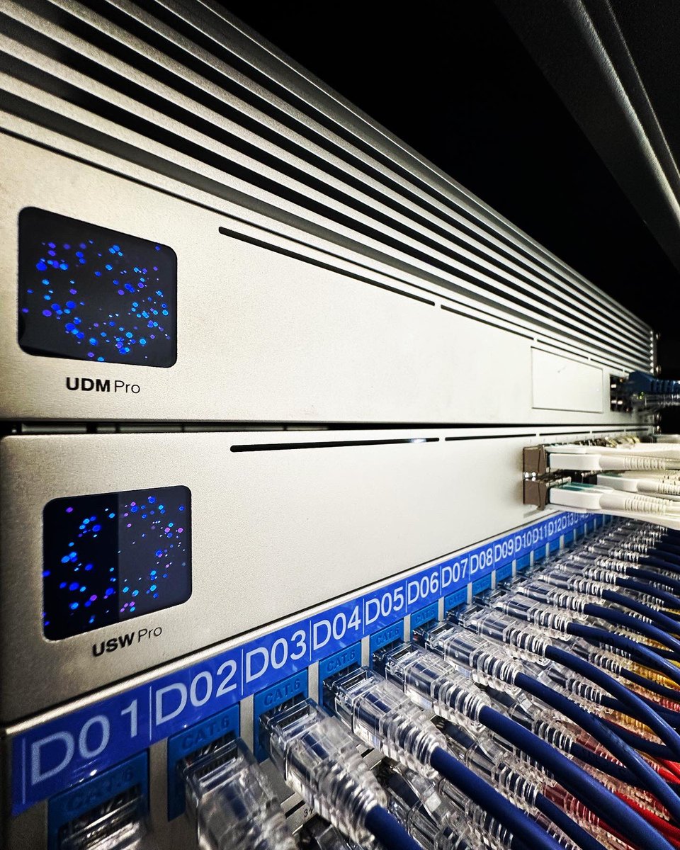 GbitTech's tweet image. @Ubiquiti UniFi Network / UniFi Protect Rack setup  #ubiquiti #unifi #Unifinetwork #unifiprotect #tech #it #networks #security