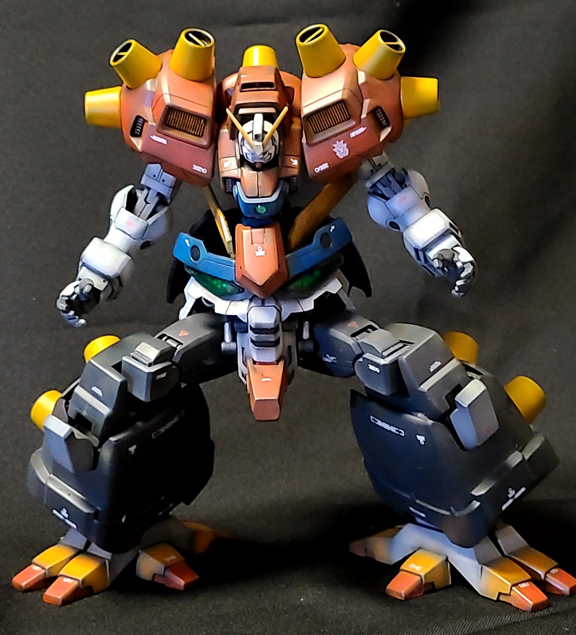 ガレージキット　デビルガンダム　アルティメットガンダム　初期形態 JDG009X デビルガンダム（アルティメットガンダム） 第1