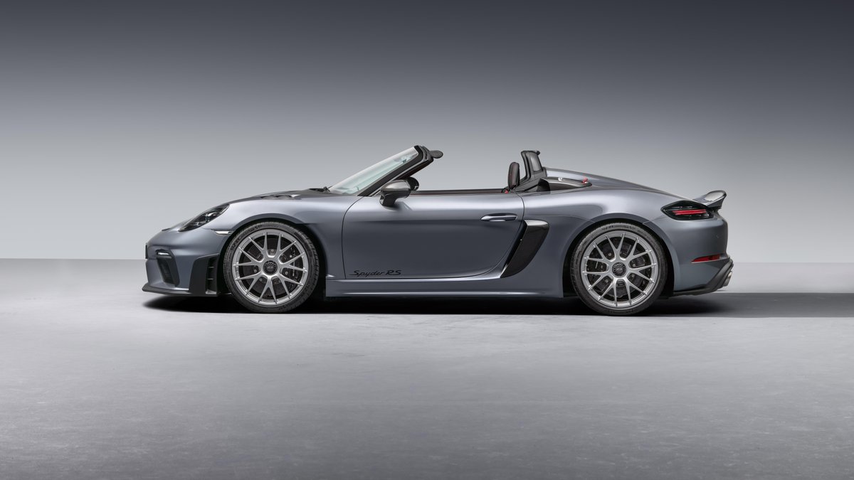 PorscheAus's tweet photo. Thirty years after the presentation of the Boxster concept car, Porsche is launching the most powerful version yet of the popular mid-engined roadster: the new Porsche 718 Spyder RS.  

Learn More: https://t.co/9Qr0IbyUtL https://t.co/ovkfajNAYv