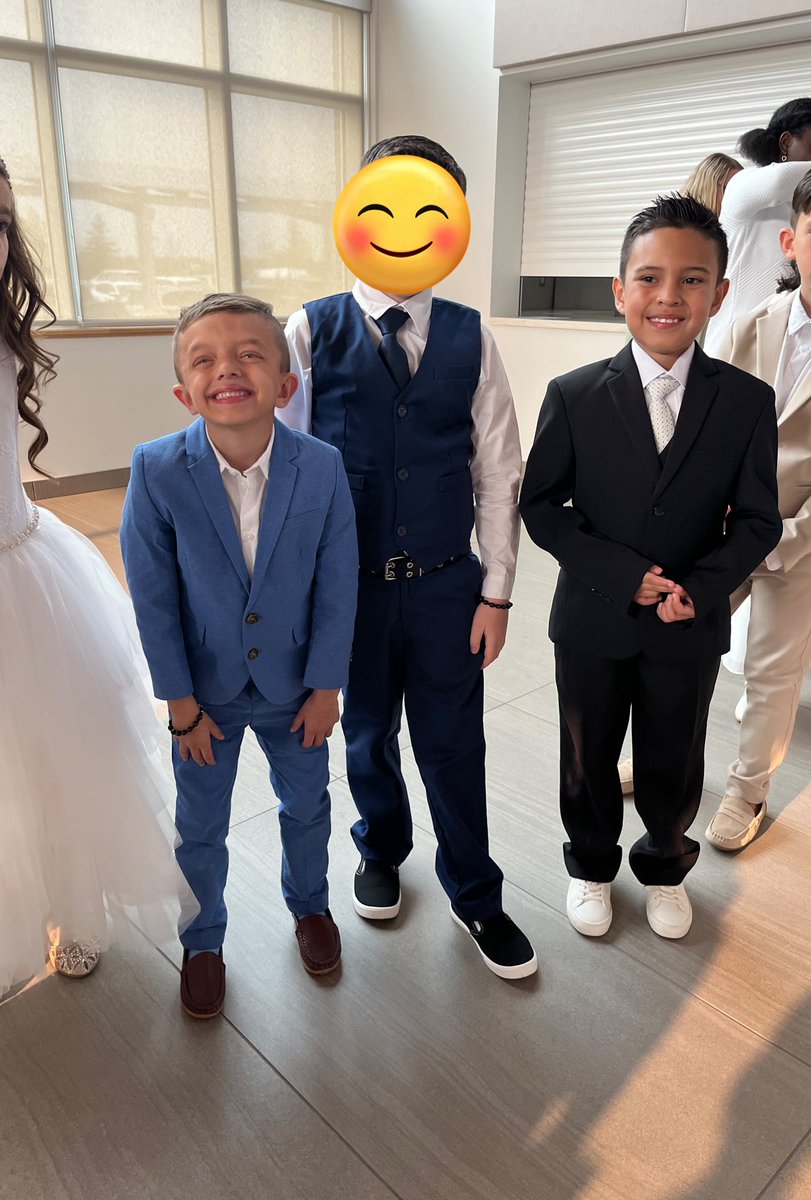 msjmedeiros's tweet photo. Congratulations to our Grade 2 students that received their First Holy Communion. May God bless you today and always 🫶🏽 https://t.co/YHpzjdgsFy