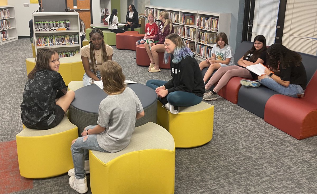 Thank you to <a href="/StonyPointHS/">Stony Point H S</a> Girls Basketball Team &amp; Coach Chimela for visiting with our 5th grade girls <a href="/RobertsonElem/">Vic Robertson Elementary</a>! Our girls had a blast connecting with these young leaders. See you next week! <a href="/principalborel/">Kyle Borel (she/her)</a> <a href="/RoundRockISD/">Round Rock ISD</a> #wereallin