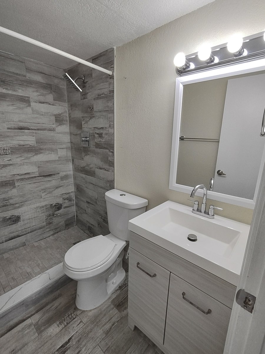 David_Sells_Mia's tweet photo. 🌞 MIAMI GARDENS 🌞
🛏 2 BEDROOM 2 BATHROOM
GROUND FLOOR + PATIO!
🚩 FOR RENT $2,200/Month
#miamigardens #elpalmar #daviderrante #davidsellsmiami #360Realty #360realtysells https://t.co/jaqmcytEJE