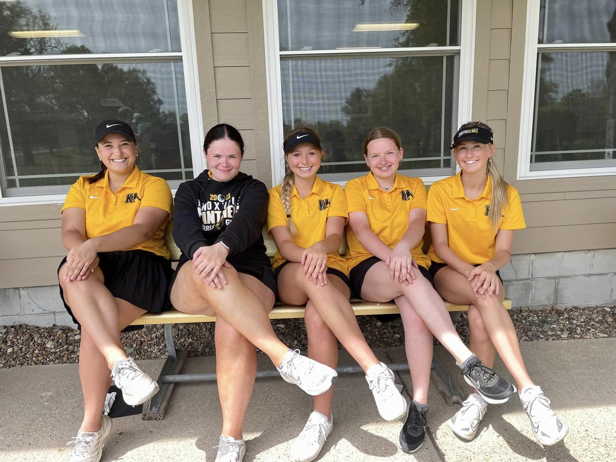 Girls finish 4th in the SCC tournament today with our season low of 428.  

Faith wins medalist honors with an 87 today to claim her 2nd title.  

We are at home Friday for our final regular season meet.