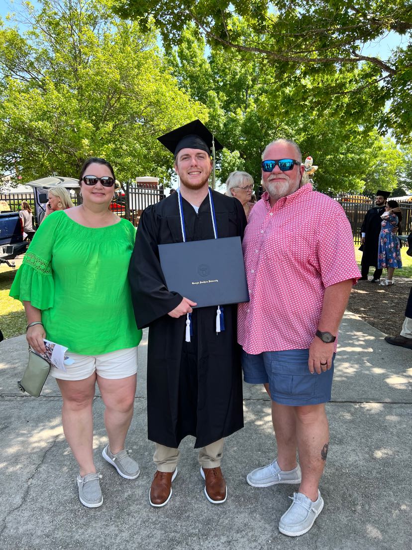 aroymatthews's tweet photo. Busy weekend
Masters
Bachelors
Associates
#graduation2023 https://t.co/doSQ2gz4Fd