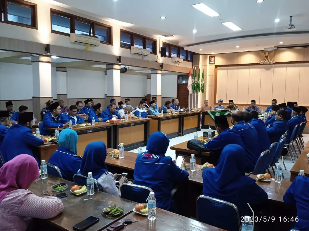 Selasa, 9 Mei 2023, PWM DIY menerima audensi rombongan DPW PAN DIY, hadir selain ketua DPW PAN DIY Bapak Suharwanta hadir juga Bacaleg DPR RI, DPRD Propinsi dan DPRD Kab/Kota. 
#Silaturahmi 

Utas