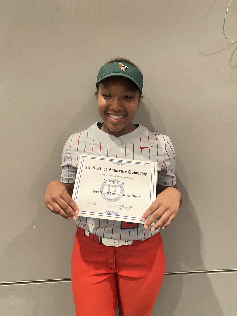 Congratulations Victoria Guyse on her <a href="/LawrenceSupt/">Dr. Shawn A. Smith</a> Academic Award❗️🔴🟢 

Way to go Vic!

<a href="/ltgoodnews/">LT Schools</a> 
<a href="/lnwildcats/">LN Wildcats</a> 
<a href="/LNHSwildcats/">Lawrence North</a>