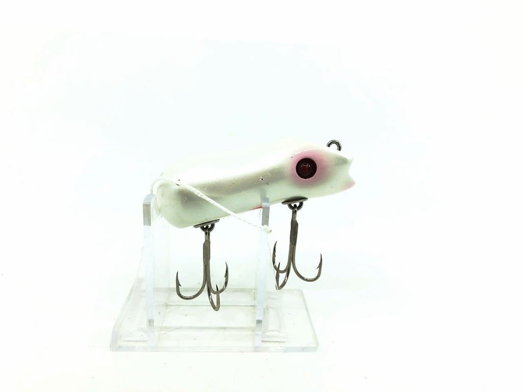 mybaitshop's tweet photo. Shakespeare Swimming Mouse, 2000 Reissue, Pearl Color https://t.co/jAiKqIhGMi See all of our vintage Shakespeare lures here https://t.co/ePJEjE2kX2 Thousands of new and vintage lures for sale at https://t.co/Wy9lvosU7d #mybaitshop #fishing #bassfishing https://t.co/1jGfQyvBiT