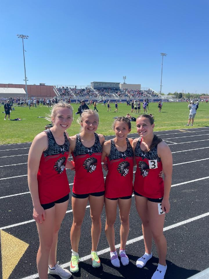 wells_carlie's tweet photo. Boom! 4 x 800 team qualifies for Burke. Go Bow! NEW SCHOOL RECORD! https://t.co/xZpPv22duF
