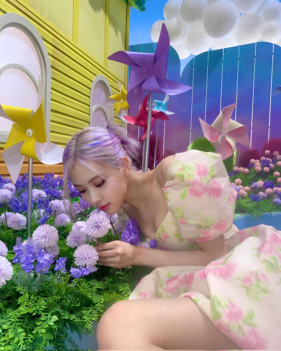 rissaluvmails's tweet photo. 🪻 : hello, I'm clarisse ! looking for interactive, and #bns moots !

     ⋆ new to #kpoptwt, #stantwt
     ⋆ filo
     ⋆ blink, once, tokki, engene, midzy,
       kep1ian, fearnot, moa, army
     ⋆ any fandoms are welcome :>

💜 : ♡/↻ to be moots and spread, thank you !! https://t.co/5LujNSYLFS