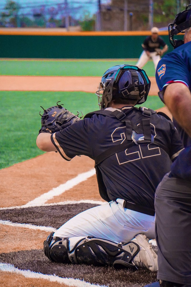 DunsmoreGrady's tweet image. 3 RBI Double in 6-4 Section win! 
2026, Catcher, 1B, 3B, RF
6’1 210, GPA 3.9
