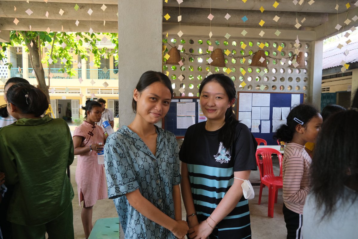 northbridgecam's tweet image. On Sunday morning, a group of students from Grades 9-11 went to provide games, entertainment, sports equipment and refreshments in conjunction with the NGO Enfants D'Asie at a local school, Toul Slaeng on St 173. #Nagas #caringheart #nisc