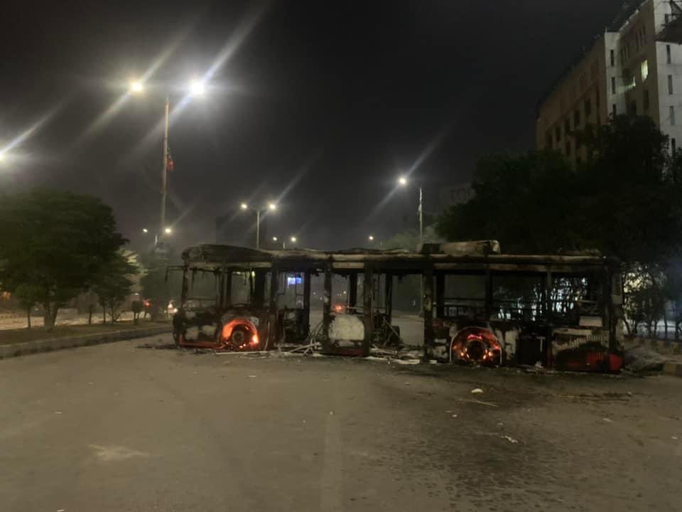 iambhevishk's tweet photo. This is Peoples Bus, bought a few months ago. Not the elite but the working class benefits from such initiatives. It took years for such a service to arrive in Karachi. One bus approx cost around 8 crore PKR, and 4 such buses are completely burnt or destroyed.

Who did this? https://t.co/MEk6NVnTOK