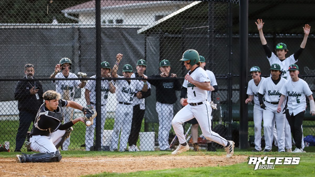 thrillcats's tweet photo. My last regular HS game of the season & huge walk-off win by @LindenhurstUFSD over @CommackSchools! See the video here --> @axcessbaseball
#Lindenhurst #Lindy #Commack @LindyPatch #walkoff #baseball #axcessbaseball #thrillcats https://t.co/gDDiS44TVj