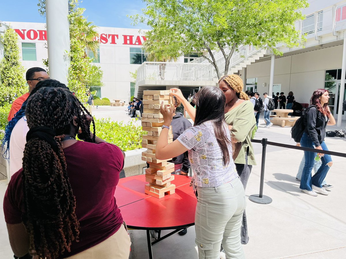 yvonhicks's tweet photo. NWCTA MAPs/WIDA celebratory student achievement lunch! BBQ &amp; games! @NWCTAPrincipal https://t.co/xcolK1AcqI