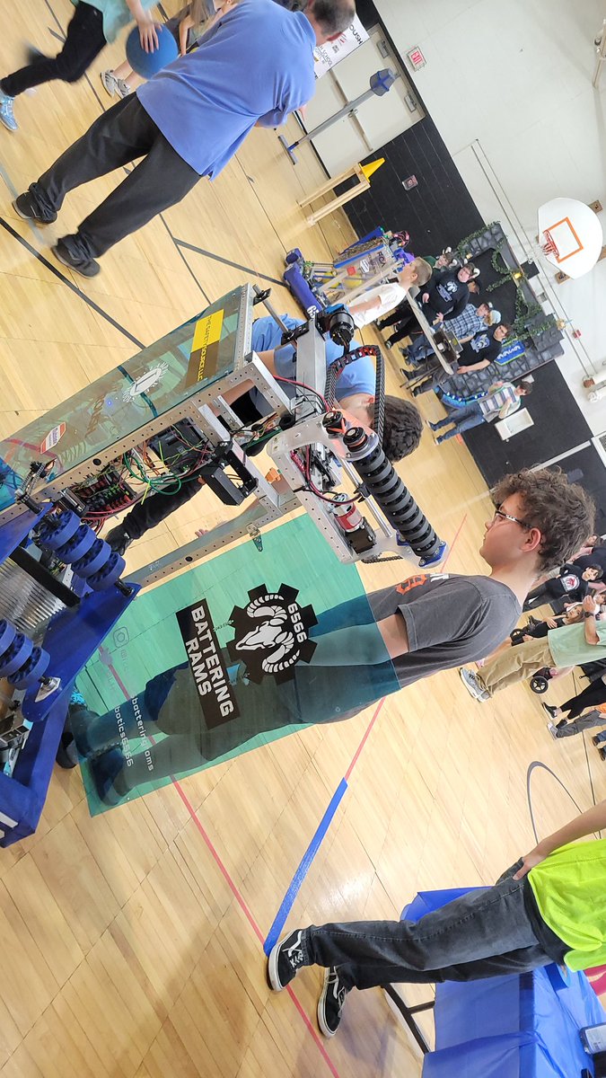 LamphereRobotics6566 tweet media